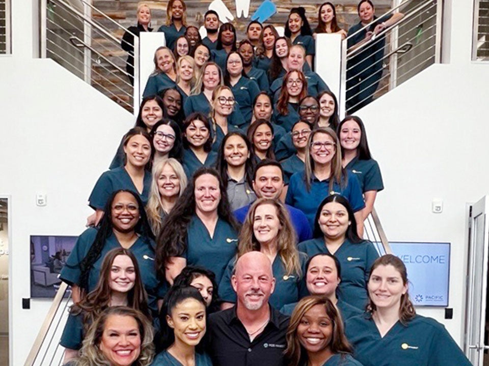 PDS Health Founder & CEO Stephen E. Thorne IV with dental assistants at last year’s Lead DA Charge in Dallas, an event dedicated to leadership development and career growth in the dental assisting profession.